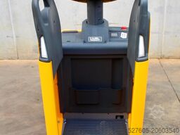 Jungheinrich ERE 225 LI-ION