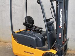 Jungheinrich EFG 115 300 ZZ