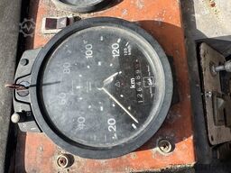 Berliet L62 **4CYL-BENNE**