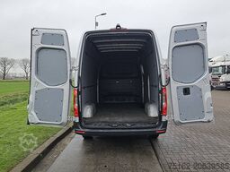 MERCEDES-BENZ SPRINTER 315 L2H2 RWD Mbux