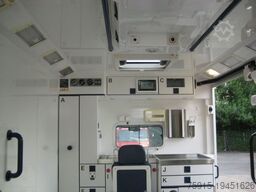 MERCEDES-BENZ 516 CDI Sprinter 4x4 WAS-Koffer-RTW *mit Trage*