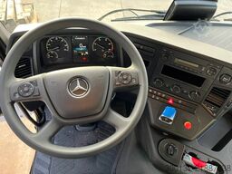 Mercedes-Benz Arocs 3340 A 6x6 Cargo Truck