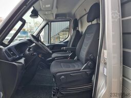 Iveco Daily 65C18 3.0D Open Laadbak 6M Euro6 GVW 6500kg