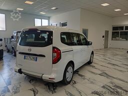 Nissan townstar