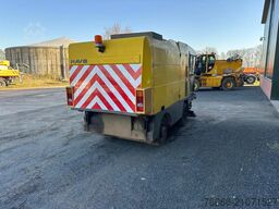 Ravo 530 VEEGMACHINE/SWEEPER!!