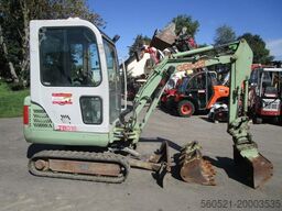Takeuchi TB 016 - POWERTILT + Schnellwechsler + 3 Löffel