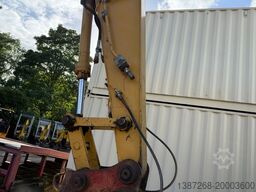 CATERPILLAR 318CL / 2005 BJ / Deutsche Maschine