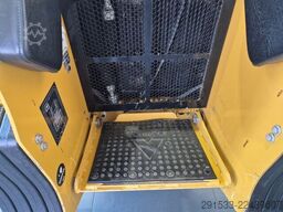 Vermeer S925TX - Mini Skid Steer - LIKE NEW!