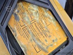 Vermeer S925TX - Mini Skid Steer - LIKE NEW!