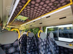 MERCEDES-BENZ Sprinter 517 Heckniederflur Vorlauffahrzeug