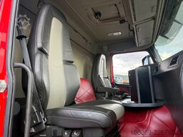 VOLVO FM500 8x2 Pusher Tridem Crane Hiab 099 B3 Radio