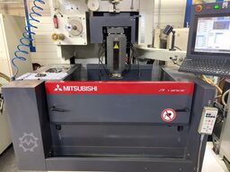 MITSUBISHI FA 10S Advance