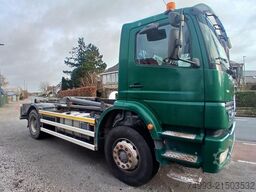 Mercedes Atego met containersysteem