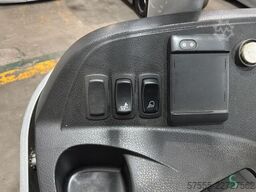 Still FM-X25
