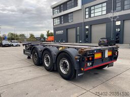 Renders Euro 800 3DFCST / Container Chassis / 45FT / 1x...