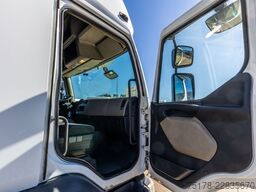 RENAULT PREMIUM 430 DXI (19t.)+Dhollandia 3T.