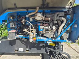 Genie S-45XC TRAX