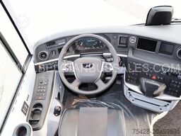 MAN Lion's Coach R10