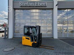 Jungheinrich EFG 215 / Triplex: 4.25m! / SS / nur 3.488h!