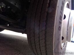 MERCEDES-BENZ 821 Atego*5,9m*LBW*Klima*B/L*3 Sitze*Original km