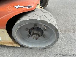 JLG Toucan 12E (1933)