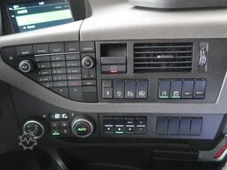 Volvo FH 460 4x2, Globe, LA chass, 2 tanks, ACC, TOP!