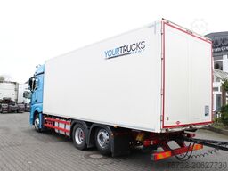 Mercedes-Benz Actros 2548 Koffer Retarder Schlafkab Kühlbox