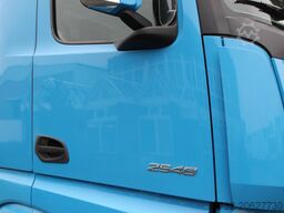 Mercedes-Benz Actros 2548 Koffer Retarder Schlafkab Kühlbox