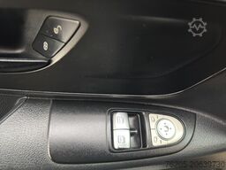 Mercedes-Benz Vito 110 CDI Kasten Kompakt AHK Facelift KlimaA