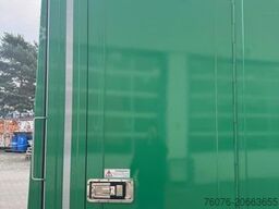 MERCEDES-BENZ 1824 L Koffer 7.2 Seitentür LBW 2t Kamera