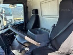 SCANIA P 280 Kühlkoffer mit BÄR Ladebordwand / Kiesling