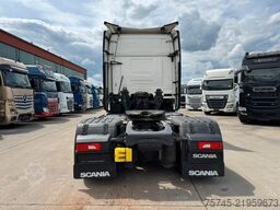 SCANIA R 590 * RETARDER * STANDKLIMA*SCHECKHEFT* 1 HAND