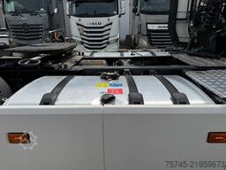 SCANIA R 590 * RETARDER * STANDKLIMA*SCHECKHEFT* 1 HAND