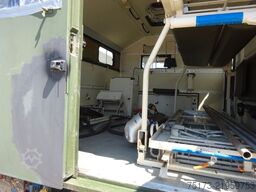 UNIMOG U 1300 L Turbo OM 366 Koffer schnelle Achsen