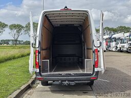 MERCEDES-BENZ SPRINTER 317 L3H2 2.8T-Trekhaak!
