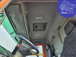 Mercedes-Benz Actros 3235