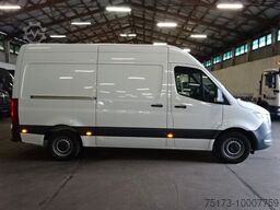 MERCEDES-BENZ Sprinter III Kasten 319 CDI V6 L2 MBUX