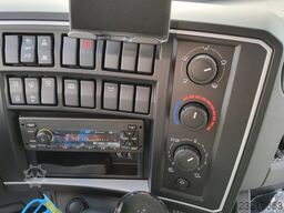Renault D240 P 4x2 CHASSIS LOW 12 TON - WIELBASIS 5.60 ...