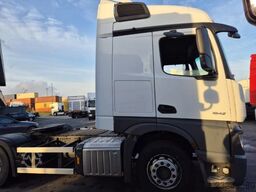 Mercedes-Benz Actros F 1842