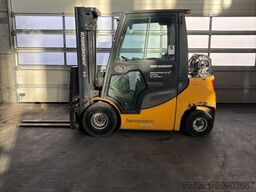 Jungheinrich TFG 425 S