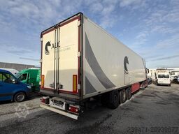 SCHMITZ CARGOBULL SKO 24/L - 13.4 Carrier Vector 1350 Lift