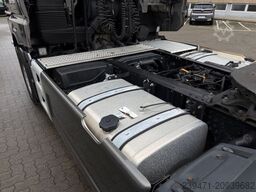 MAN TGX 18.510 4x2 XXL Retarder 2x Tank ACC Indiv.