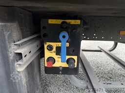 SCHMITZ CARGOBULL SKO 24/L - 13.4 Carrier Maxima 1300 Lift