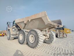 Komatsu HM400-3R (4 pieces available in Abu Dhabi)