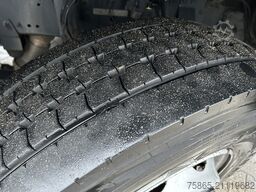 DAF CF 330 FT / Sleeper Cab / 616 dkm / NL Truck