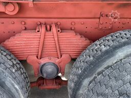 Iveco Eurotrakker 330 E 34 (GRAND PONT / CHASSIS 10MM...