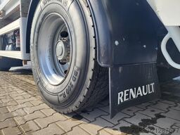 Renault D Wide 19