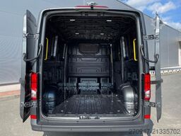 MAN TGE 3.180 L3H2 Kasten LED NAVI ACC LED STANDHZ