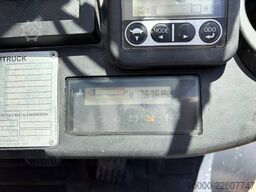 Toyota 02-8FGF25 2500 kg LPG heftruck