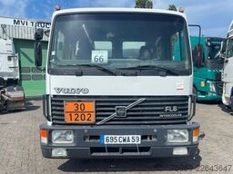 Volvo FL6.14 Volume: 9270 L 3 COMPARTMENTS